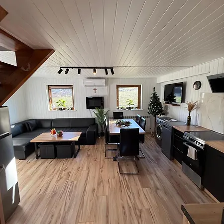 Spacerowy Zakatek Villa *